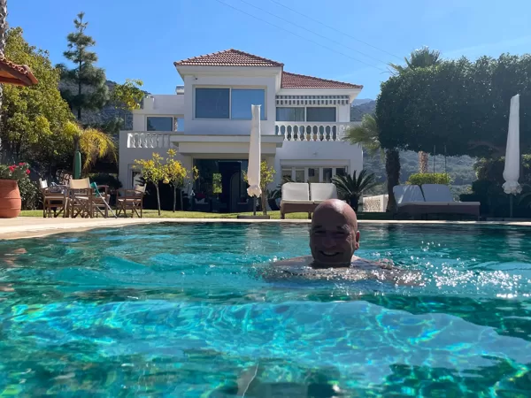 Wetter vom 10.3 Pool 25 Grad herrlich 